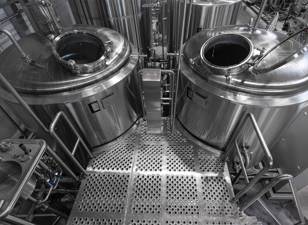 <b>CHOOSING THE RIGHT SIZE BREWHOUSE</b>